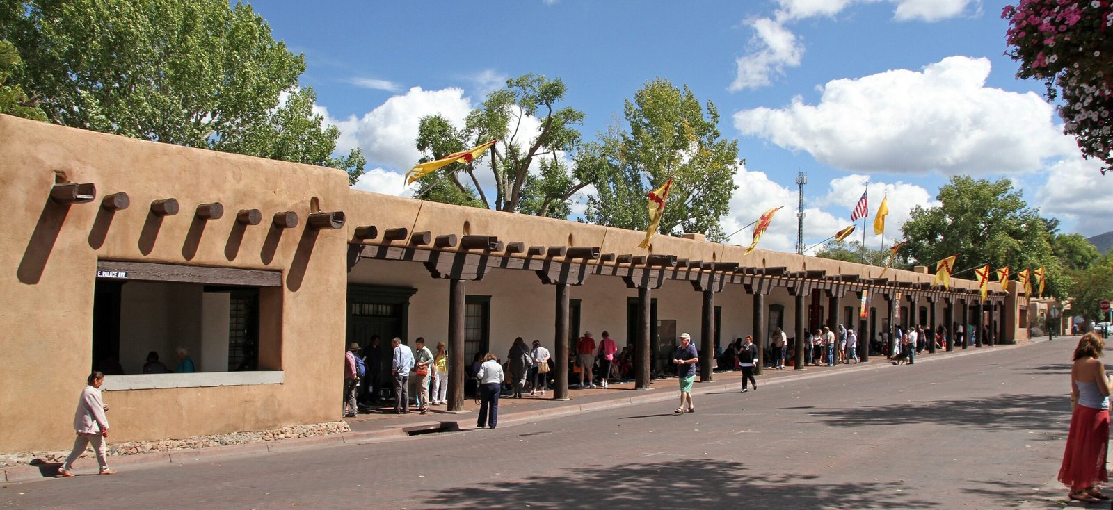 Santa Fe: Adobe & Art Trail